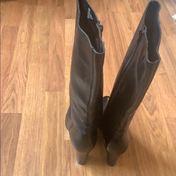 New leather a.n.a tall boots - Picture 3 of 9